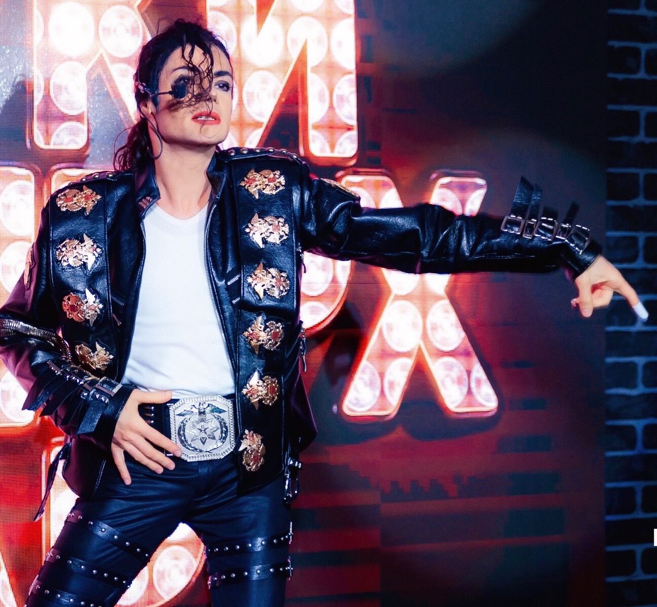 МАЙКЛ ДЖЕКСОН. ШОУ "ЛЕГЕНДА"